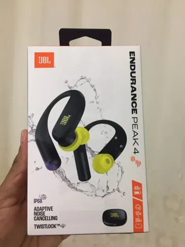 fone de ouvido esportivo sem fio JBL Endurance Peak 4.<br>