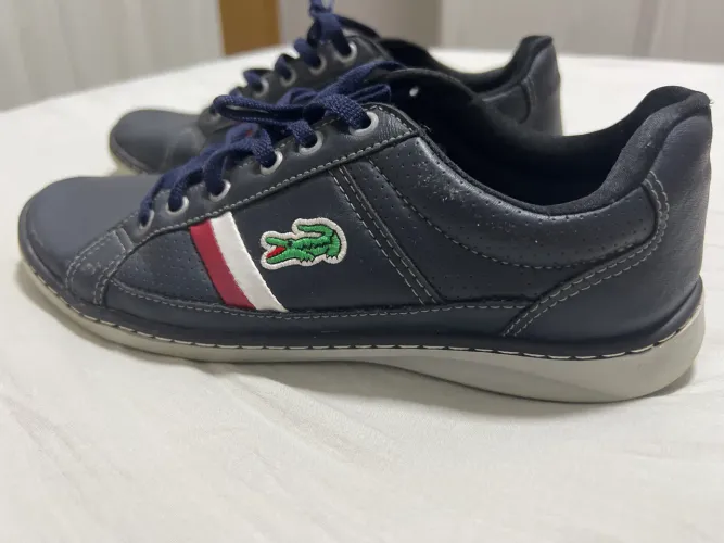 Sapato Lacoste tamanho 39