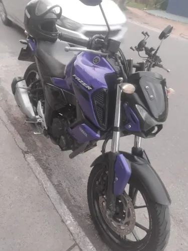 Moto muito boa 