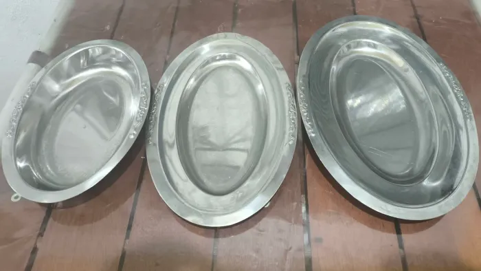 Conjunto de Travessas Ovais em Aço Inox - 3 Peças