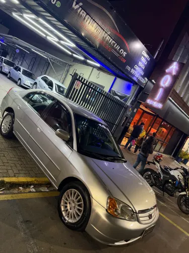 Honda Civic Sedan EX 1.7 16V 130cv Aut. 4P 2002