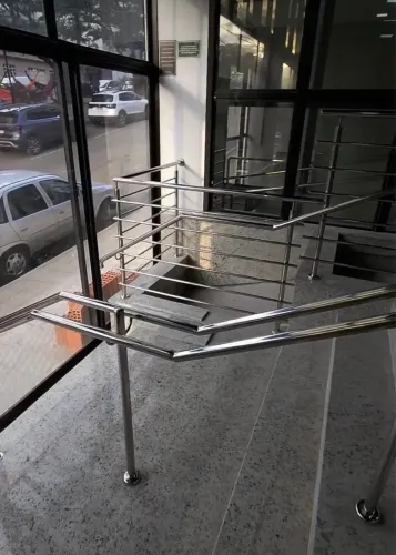 Inox