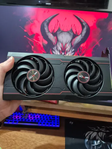 Placa de Vídeo Sapphire Pulse RX 6650 XT 8GB 