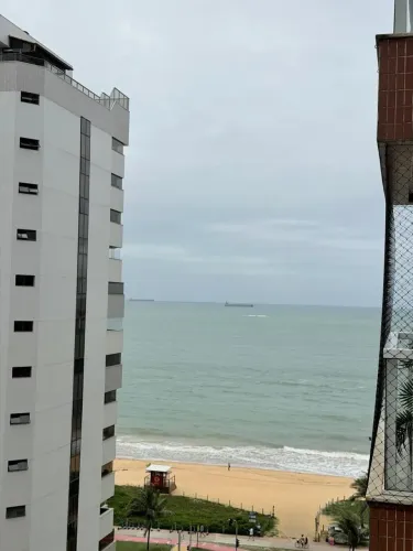 SEU NOVO LAR COM VISTA PARA O MAR!
