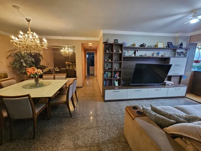 Apartamento à venda no Dionísio Torres, com 03 suítes + lavabo e área de serviço