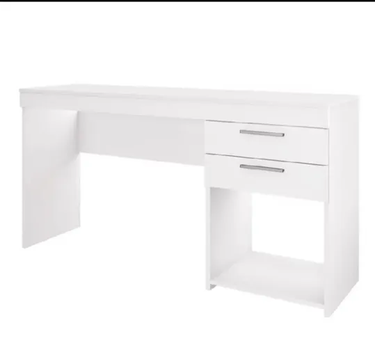 Mesa de escritório grande