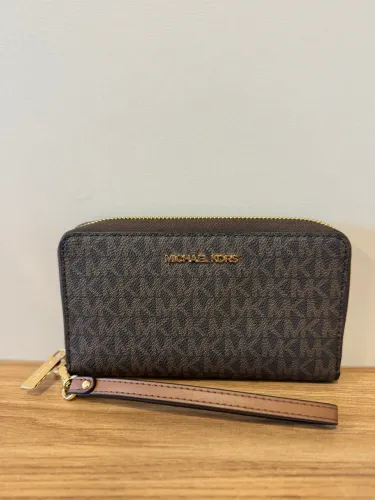 Carteira Michael Kors Original Modelo Jet Set Travel LG Flat MF Phone Case Brown