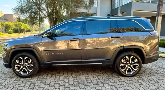 Jeep Commander Limited T270 1.3 TB Flex AUT 2022