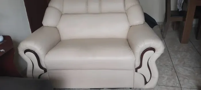 Sofá 2 lugares