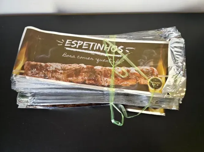 Embalagens térmicas para espetinho.