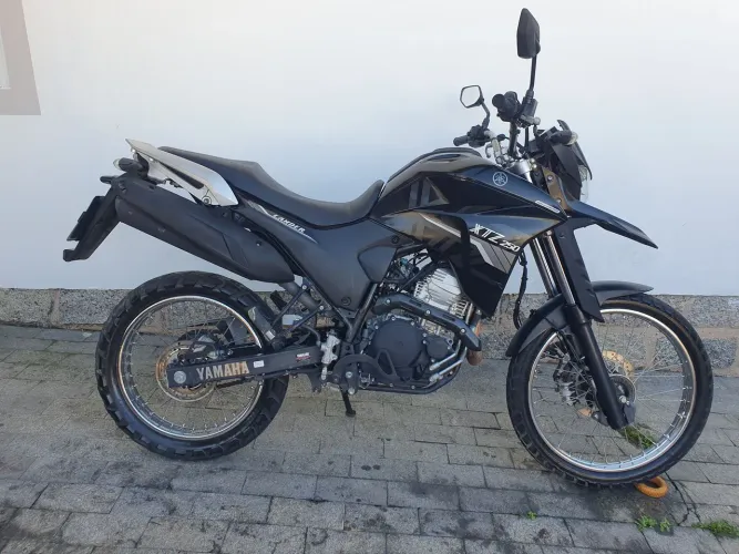 Lander 250 xtz