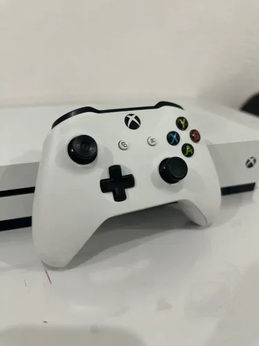 Xbox One S