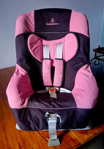 Cadeirinha infantil Galzerano
