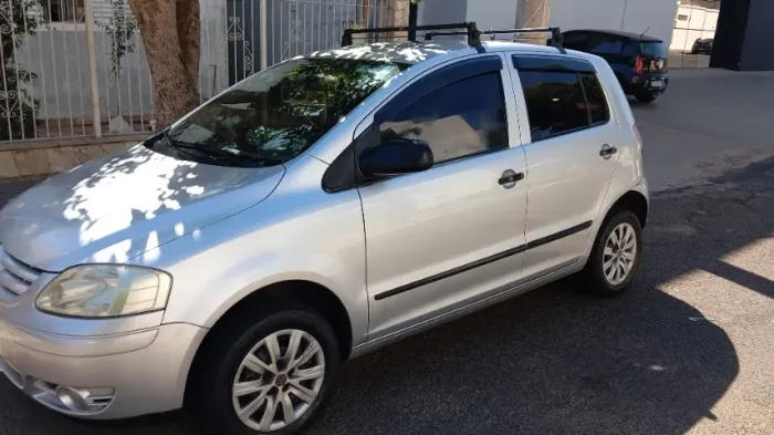 Volkswagen Fox Plus 1.6mi/ 1.6mi Total Flex 8V 4P 2005