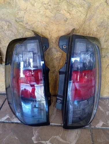 Par Lanterna Traseira Fiat Uno 2015 2016 2017 (Fume )