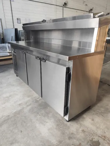 Balcão inox refrigerado com cubas para condimentos, versão 2,00 m