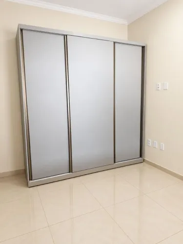 Quadra roupa