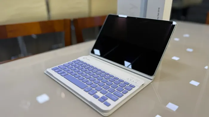 Galaxy Tab S9 FE + Caneta Original + Teclado Bluetooth Grátis | Sem Detalhes
