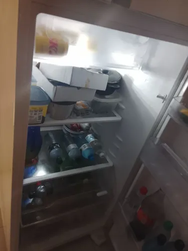 Geladeira electrolux 371 litros em bom estado de conservação e com menos de 1 ano de uso