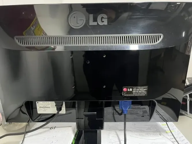 MONITOR LG
