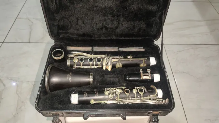 Clarineta Michael Bb (Si Bemol) - Para Restauração / Luthieria / Revisão