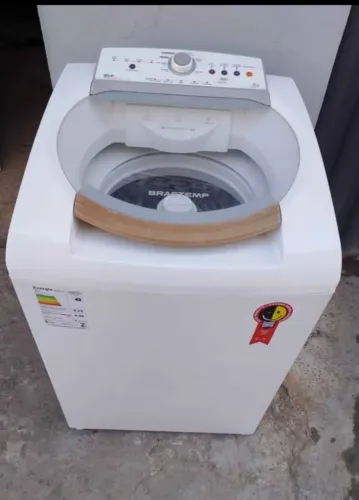 Vendo máquina de lavar Brastemp 11k conservado 6 meses de garantia