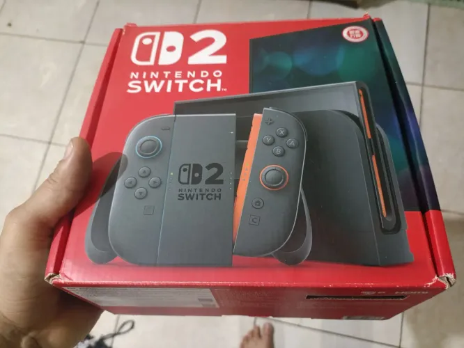 Nintendo Switch 2 Impecável sem marcas de uso, com película, acompanha controle pró 2 