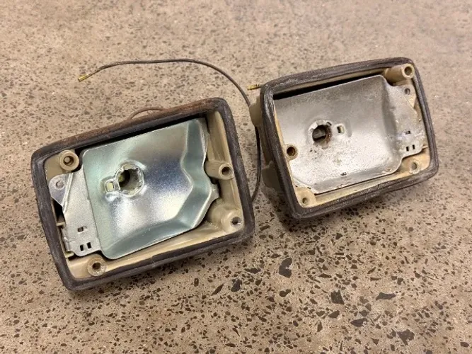Par carcaças piscas/lanternas originais Arteb Volkswagen Kombi