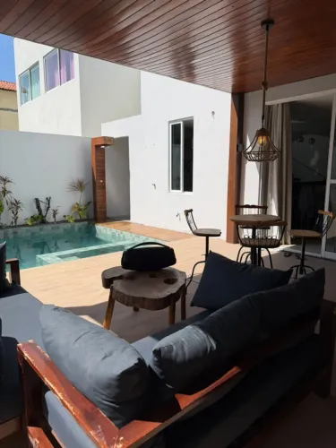 CASA AMPLA, MOBILIADA E A 50 METROS DA PRAIA - PONTA DO SEIXAS