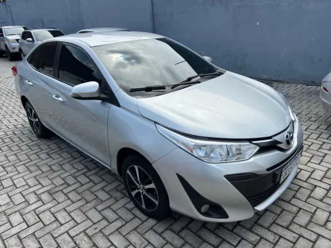 Toyota Yaris XS Connect Sedan 1.5 Flex 16V AUT 2022