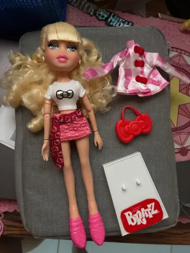 Bratz Cloe x Hello Kitty