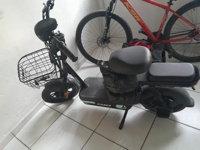 Bicicleta elétrica yoo200 (Negociável)