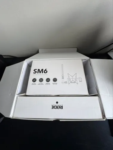 Microfone RODE NT1-A Condensador