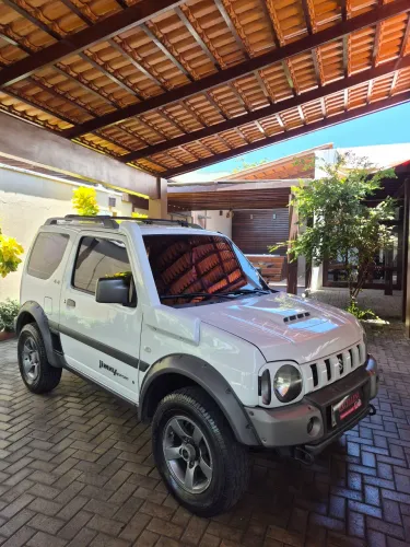 Suzuki Jimny 4sport/ 4work 1.3 16V 2015