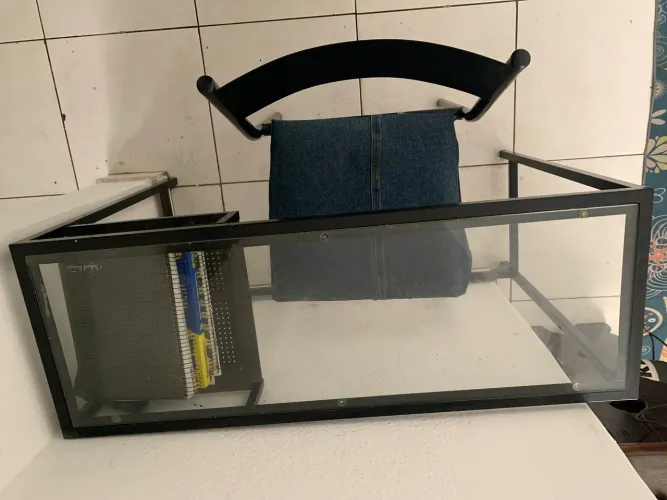 Mesa com cadeira penteadeira ou home office