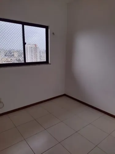 .Apartamento 3 quartos com 2 vagas no Ed. Porto do Sol