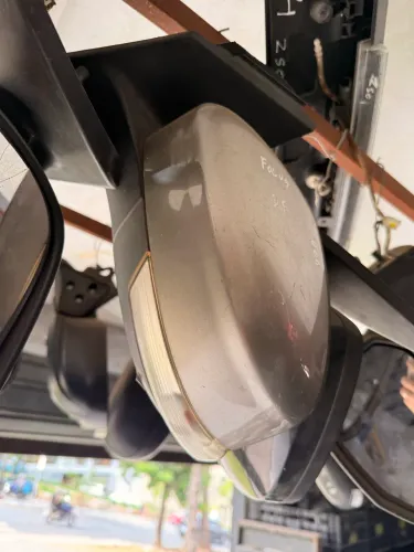 Retrovisor esquerdo Ford focus 2014