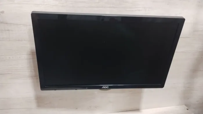 Tv 19 + Rack