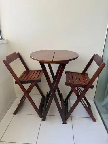 CONJUNTO MESA BISTRÔ DOBRÁVEL 1 MESA 2 CADEIRAS MADEIRA MACIÇA