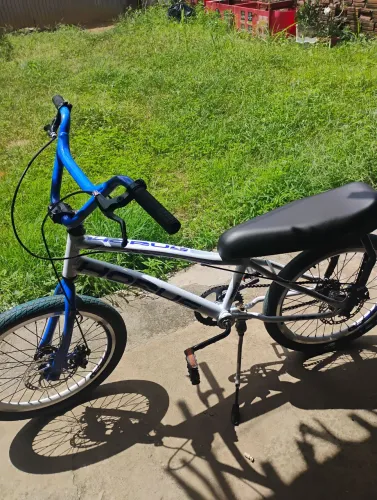 Bicicleta Orus semi nova em ótimo estado 