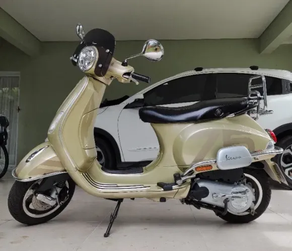Vespa Edição Limitada 75 anos da Vespa