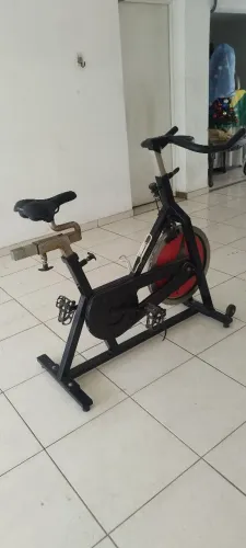 Vendo uma bike de Spinning