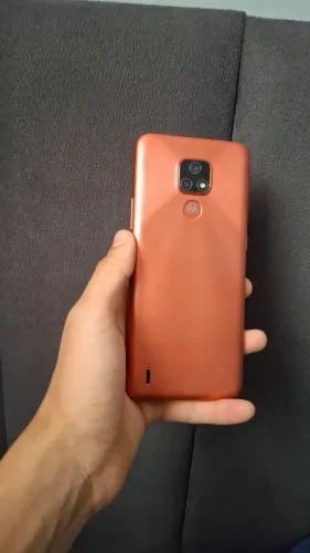 Moto E7 64GB (Tela Trincada)