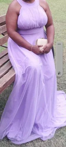 Vestido de madrinha lilás c/ bojo e brilho