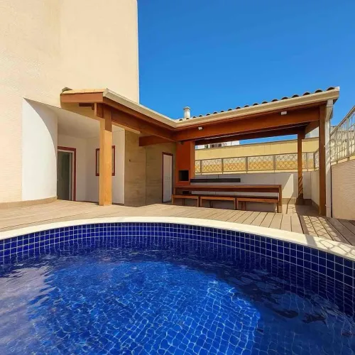 Cobertura / Penthouse com piscina e churrasqueira à venda na Asturias no Guarujá | QVista