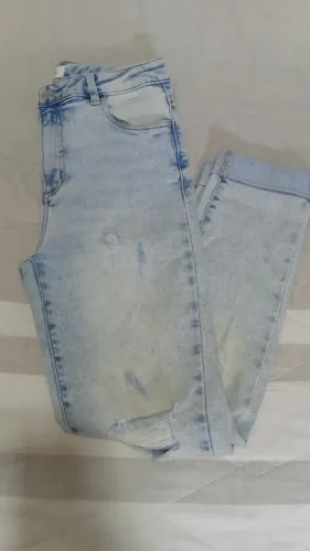 Calça Jeans Queen Hearts Paris - Importada (Estilo Destroyed)