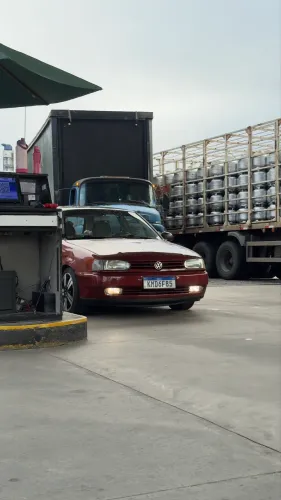 Volkswagen Gol Geração II GL 1.8 8V MI Gasolina Mec. 4P 1999