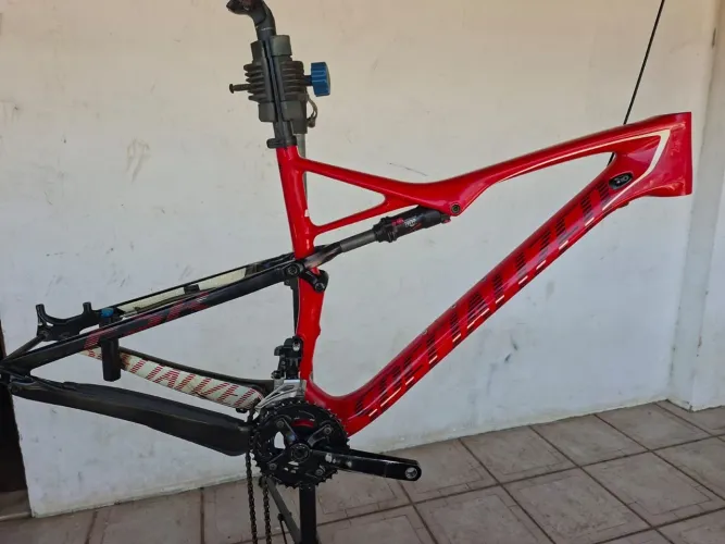 quadro specialized epic marathon carbono 18/5 aro 29