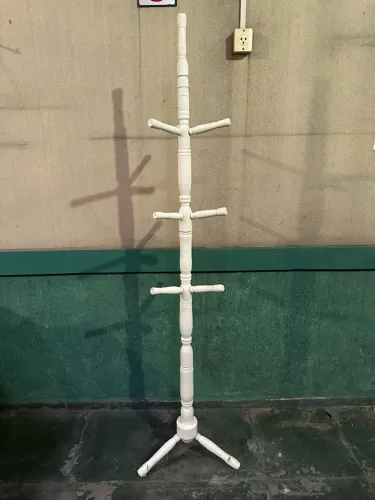 Vendo Cabideiro/mancebo