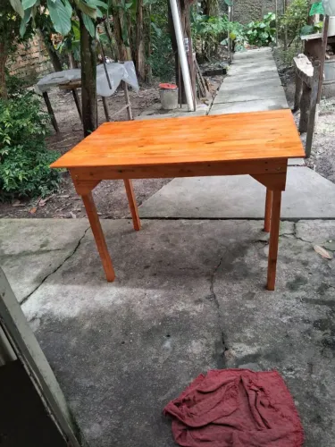 Mesa de madeira